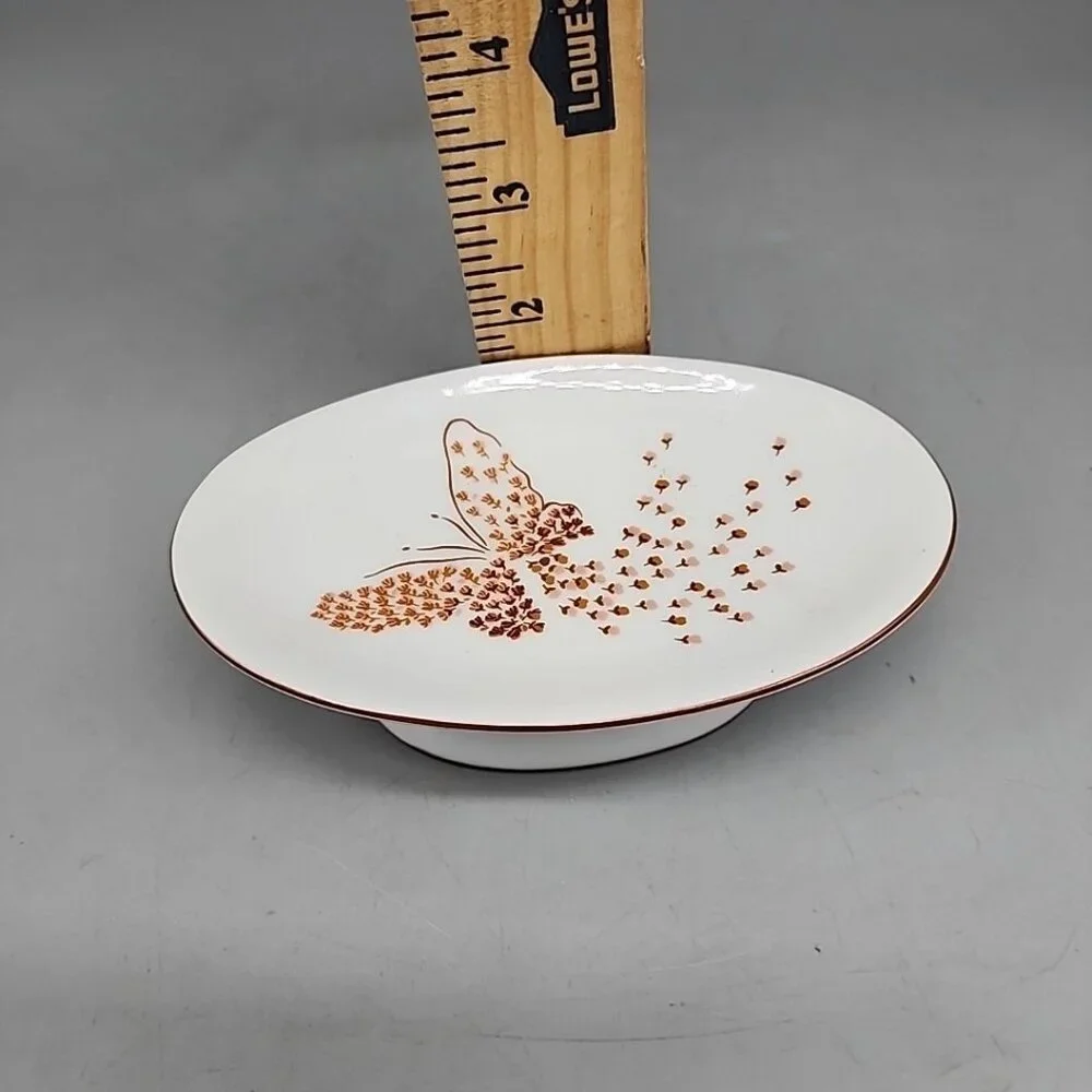 Vintage Seven Seas Butterfly Soap Dish Ceramic Made In Japan White Brown Footed